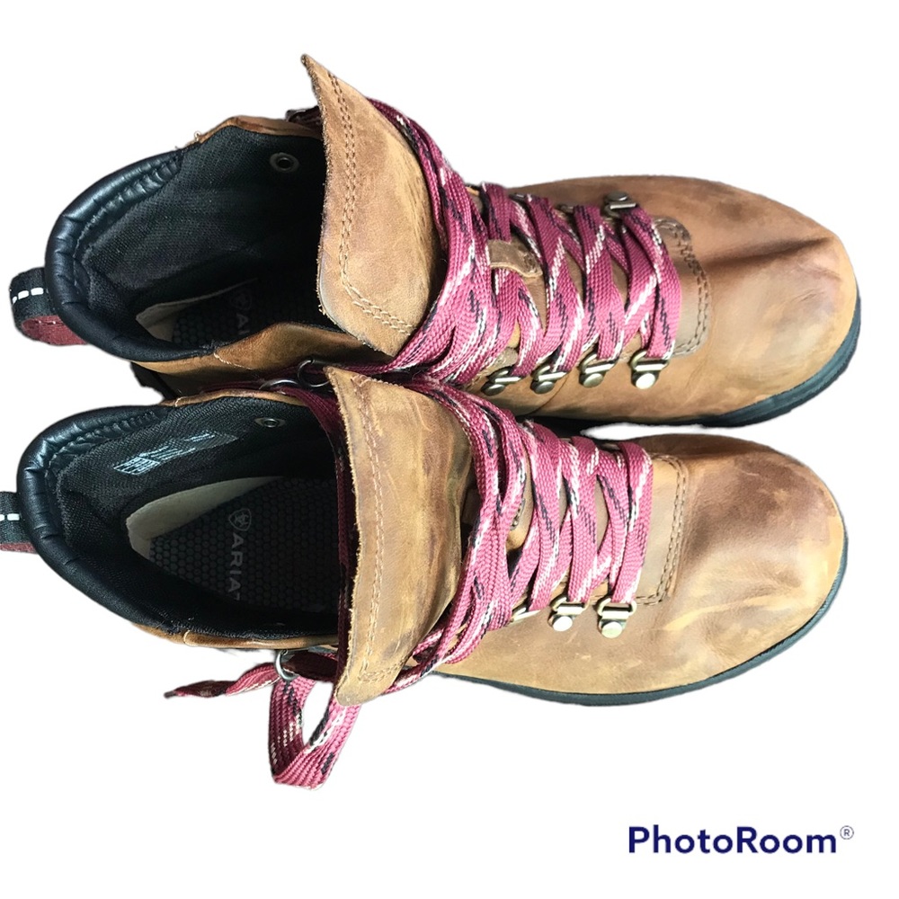 Ariat leather riding boots size 5.5 - Picture 2 of 7